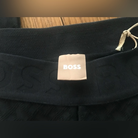 NWT Boss Women’s Extra Slim Fit Leggings in Power-Stretch Monogram Jacquard Sz M - Picture 3 of 16